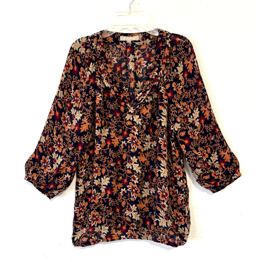 Banana Republic Floral V-Neck‎ Blouse Women’s Small Boho Chic Workwear Corpcore